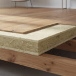 découvrez comment isoler efficacement un plancher en bois pour améliorer le confort thermique de votre intérieur et réduire vos dépenses énergétiques.